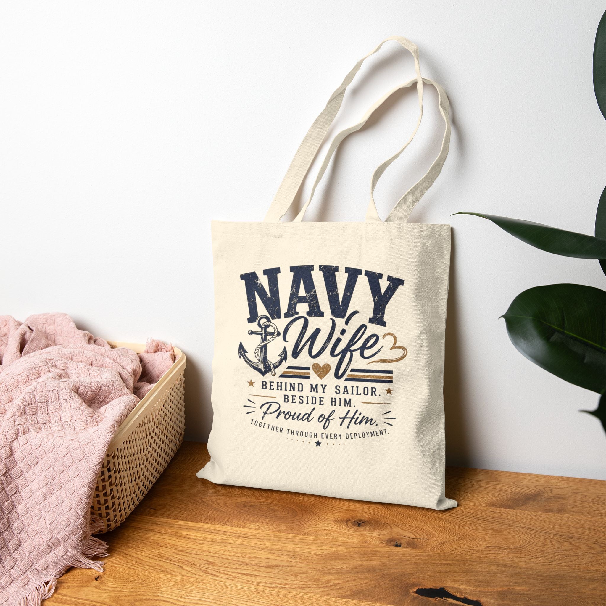 Proud Navy Wife Everyday Tote